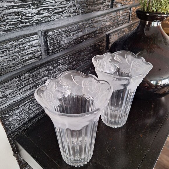 Studio Nova Japan Etched Crystal Pair Floral Vase Set Of 2 Matching Vintage - Picture 2 of 13